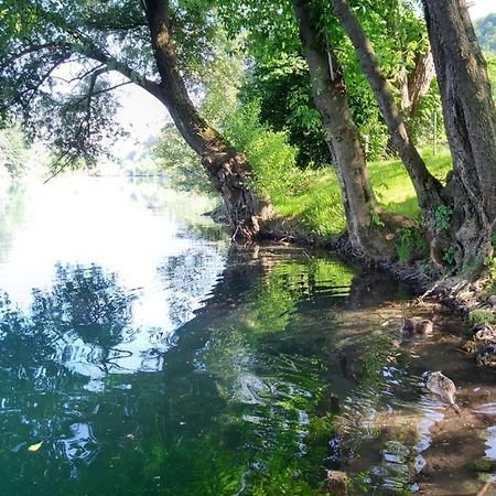 Sadrvan Una Apartment Bihac Bagian luar foto