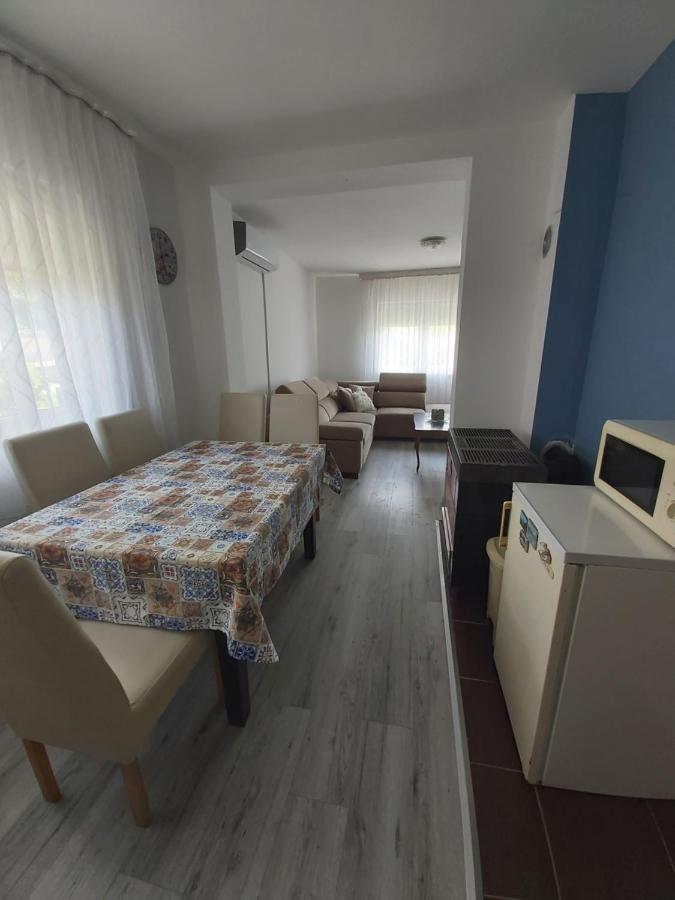 Sadrvan Una Apartment Bihac Bagian luar foto
